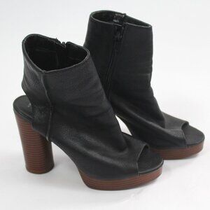 Women's New Look Block Heels Size 4/37